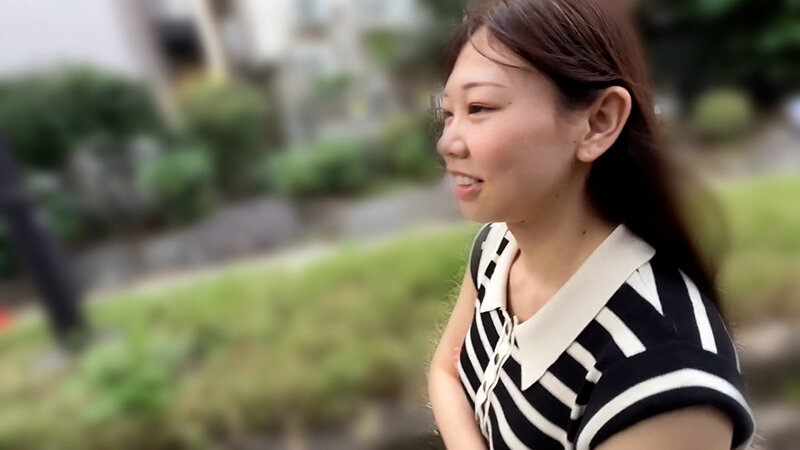 街角で声をかけてパンツの染みを見せてもらう 塾のバイト講師 こころちゃん サンプル 3