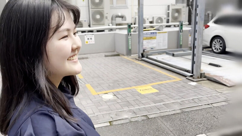 街角で声をかけてパンツの染みを見せてもらう 書店員 りかちゃん サンプル 2