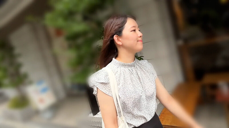 街角で声をかけてパンツの染みを見せてもらう ドラッグストア店員 あいるちゃん サンプル 2
