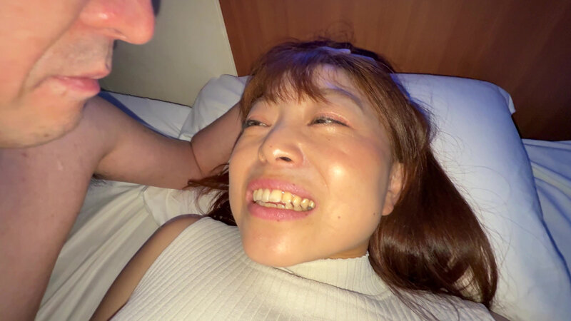 【個人撮影】赤城穂波の超長舌ディープキス＆ツバ鼻吸い サンプル 1
