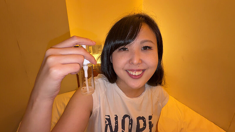 【個人撮影】閲覧注意！横山夏希の唾液をスプレーで噴霧してみた！ サンプル 5