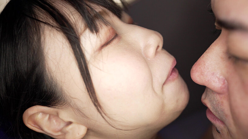 【個人撮影】谷田かりなのクサい舌で鼻責め＆唾ぶっかけ！ サンプル 8