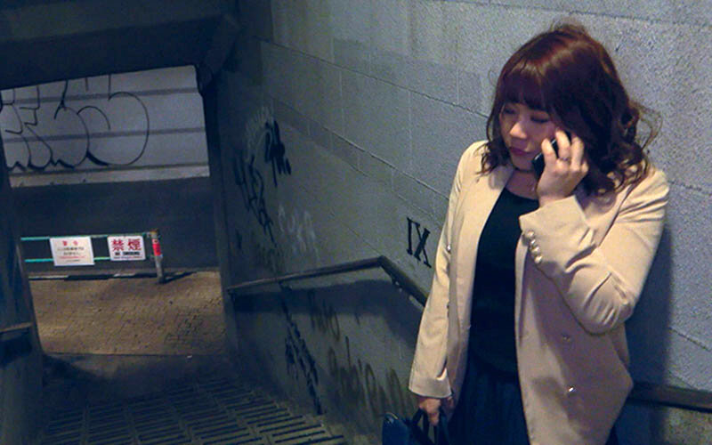 終電までには帰れるよね？飲みすぎちゃった主婦連れ込みナンパSEX 3 サンプル 1