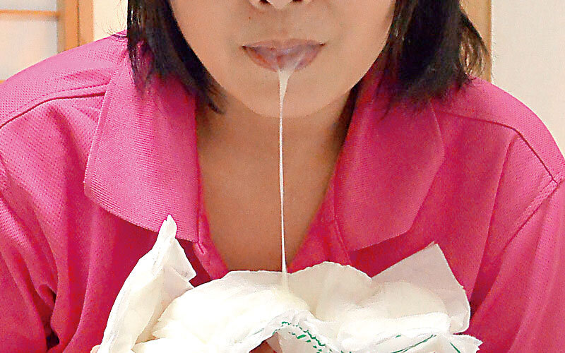 美熟女手コキ唾液フェラ搾りザーメン発射 2枚組
