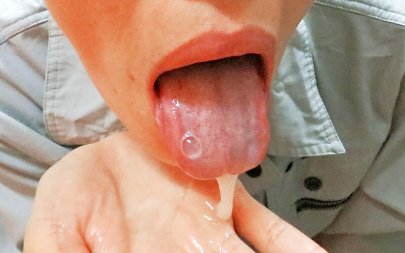美熟女手コキ唾液フェラ搾りザーメン発射 2枚組 サンプル 9