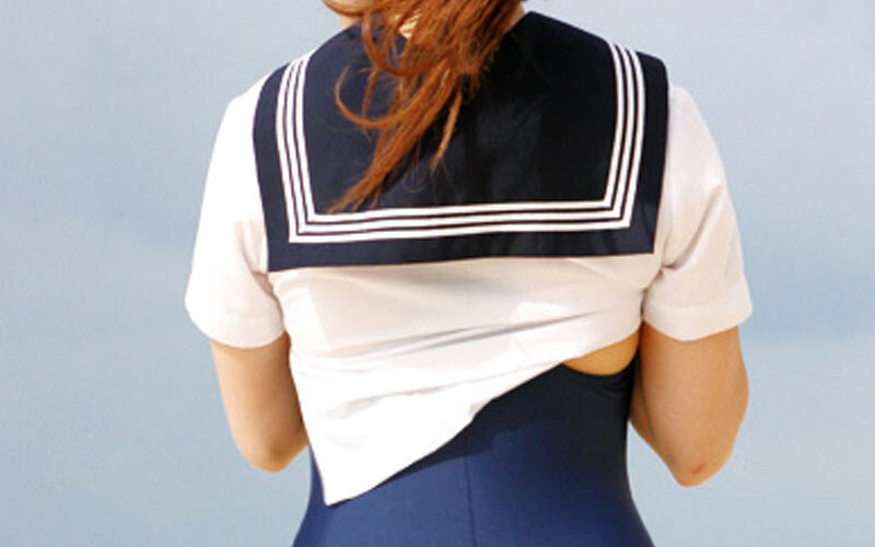 制服美少女 スク水×ブルマ×喰いこみ尻を密着イタズラ羞恥プレイ2枚組 サンプル 8