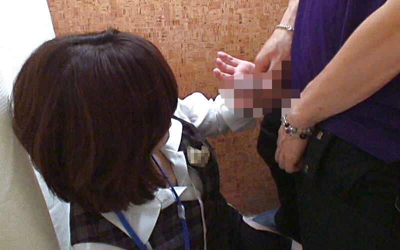 紳士服店の試着室でチ○ポ出して美人店員に裾上げ依頼 サンプル 7
