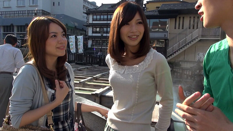 温泉ナンパ！八重歯のかわいいスレンダー美人と露天風呂でSEX！ サンプル 1