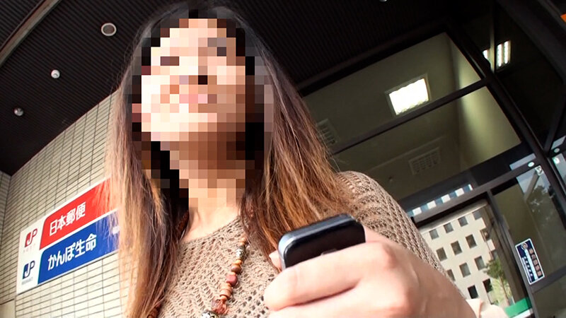 博多の素人熟女と後腐れない初撮りSEX！テレクラナンパでゲットした素人熟女と顔出しNGの中出しSEX！ サンプル 1