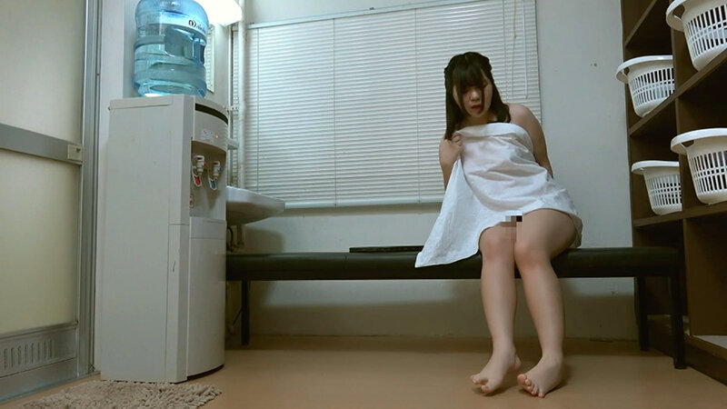 狙われたサークル合宿！マシュマロボディのテニサー女に忍び寄る魔の手 サンプル 3