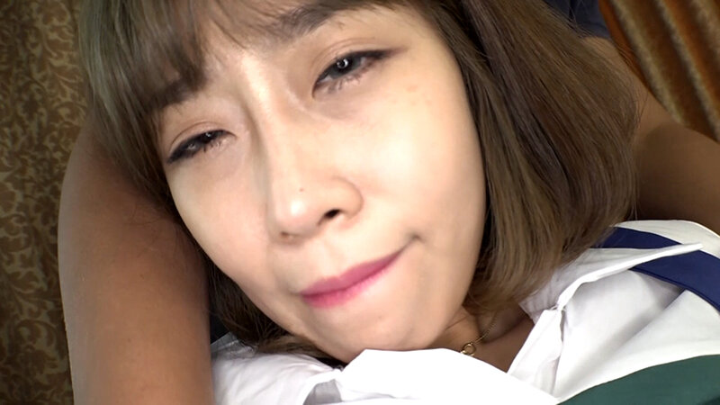 韓国美女を現地調達でナンパして韓国観光と食事で打ち解けホテルに誘い込み成功！日本大好き美脚美女とパコ嵌めSEX交流！ サンプル 7
