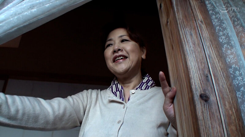 田舎の普通おばちゃんがAV出演したいと応募！50代後半とは思えないエロボディにガン突き中出し性交！ サンプル 1