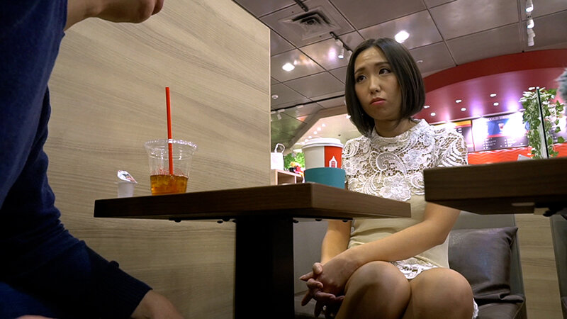 30歳女盛りの奥様は結婚3年目に旦那の浮気が発覚！それ以来のセックスレス！悩んだ挙句にAVで女磨きの中出しSEX！ サンプル 1