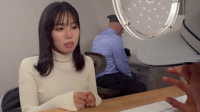 面会中におきた悲劇！囚人にはお仕置きが必要だ！反省の色が見えない女には身体でわからせてやる！孕むまで中出しセックス！ サンプル 1