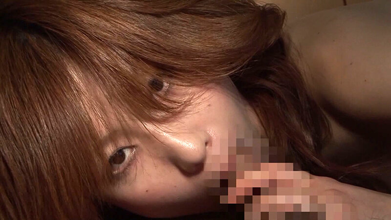『私に構ってくれない旦那が悪い』と悪びれる事なく不倫に勤しむ人妻さん！騎乗位でガンガン腰を振って楽しんでくれていたので、有無を言わさず黙って中出し！ サンプル 10