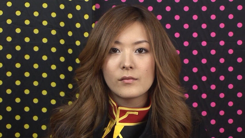 抜群のプロポーションのコスプレイヤー！笑うと八重歯が可愛い美人お姉さんと心ゆくまで堪能SEX！ サンプル 1