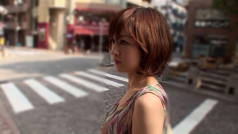 短髪が似合うのは美人の証！港区在住！セレブ奥様を街中GET！旦那に内緒の中出しセックス！！ サンプル 1