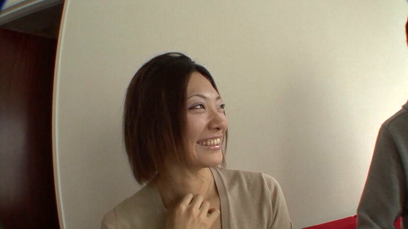大好きな男優さんともう一度会いたい…。照れ顔、甘声、屈託のない笑顔！可愛い彼女とラブラブSEX！ サンプル 1