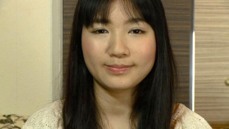 撮影場所間違えた？！アイドル級のルックスとハリのある爆乳おっぱい！S級素人お嬢さんと即ハメ顔射SEX！ サンプル 2