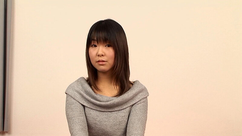 田舎臭さが何処か抜けない大学デビューのウブな素人娘！エッチに興味津々で探究心旺盛な娘にデカチンの良さを教えてあげちゃう！ サンプル 1