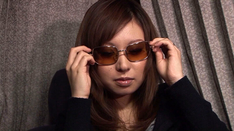 目線を入れてって言われたけど美人な奥さまで勿体ないので、そのまま販売した禁断の作品！※勝手に中出しされて怒った奥様が収録されております！ サンプル 1