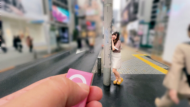だめ…振動…強すぎだって…イク…大勢の人の前でガンガン絶頂 サンプル 7