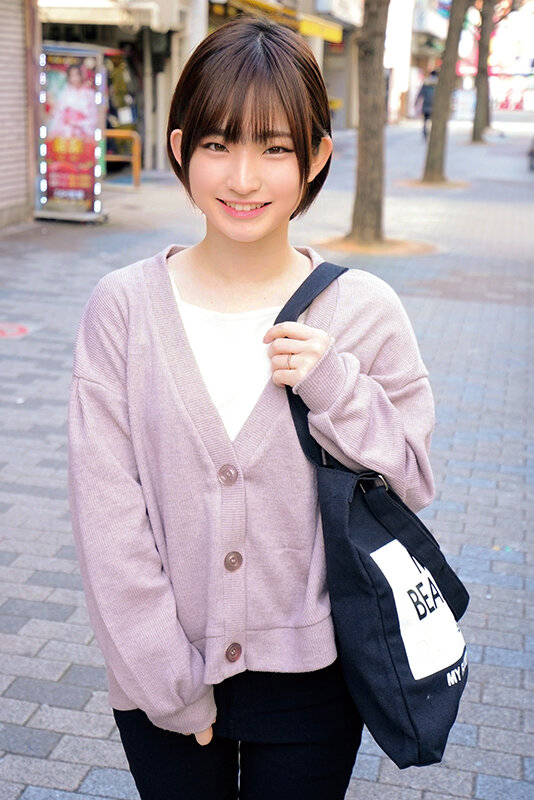 優しくて綺麗な育児中のママさん！「早漏に悩む童貞君の暴発改善のお手伝いしてくれませんか？」母性溢れる可愛いママさんが早漏すぎる童貞君にムラムラ膣キュンしちゃって生中出し筆おろしSPECIAL！らんみなみ サンプル 1