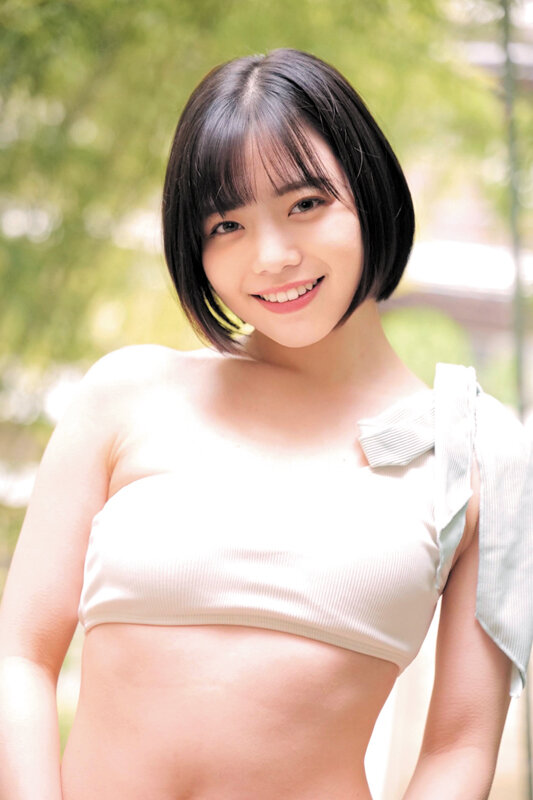 真夏の素人水着ギャル祭り！素股オイルマッサージでカチカチち○ぽがアソコに擦れて赤面発情！ひかるなぎさ サンプル 2