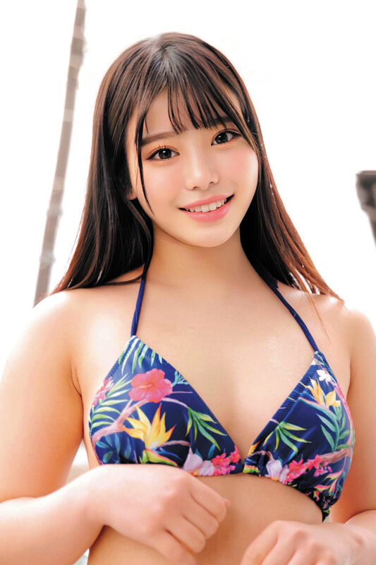 真夏の素人水着ギャル祭り！素股オイルマッサージでカチカチち○ぽがアソコに擦れて赤面発情！かすみもあ サンプル 2