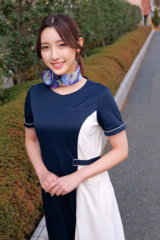 高級美容サロン勤務の美人セラピストさんがお口だけでじゅぽんじゅっぽんバキュームノーハンドフェラ！？かなさんさらさん サンプル 1