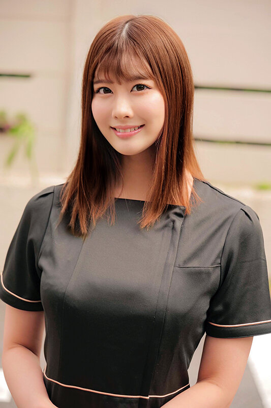 一流百貨店に勤務する清楚で品格漂う美容部員さんが童貞君とくちSEX！キス未経験男子に唇が素敵なキス好き女子がDキス、舌吸い、舌挿入、舌激ピストン！顔中よだれまみれで恍惚絶頂！下のお口も濡れ濡れになってま●こでも生中童貞筆おろし！！あゆみさん まゆみさん サンプル 1