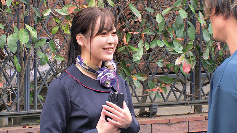 一流百貨店に勤務する清楚で品格漂う美容部員さんが童貞君とくちSEX！キス未経験男子に唇が素敵なキス好き女子がDキス、舌吸い、舌挿入、舌激ピストン！顔中よだれまみれで恍惚絶頂！下のお口も濡れ濡れになってま●こでも生中童貞筆おろし！！あゆみさん まゆみさん サンプル 8