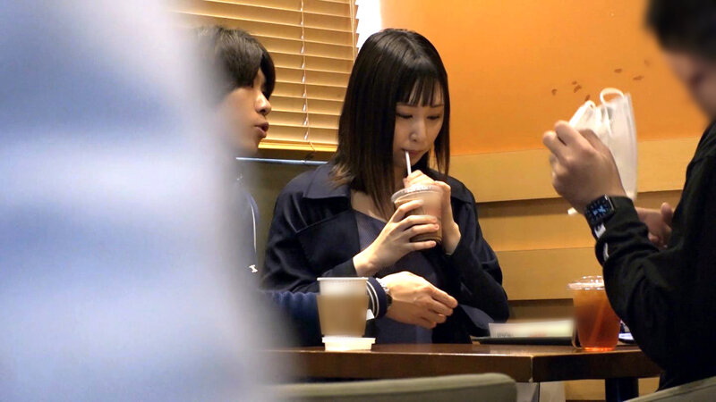 F乳えちえち人妻美女の突撃 逆 取材！！】【性欲×知性のミックスえちょなヤリマン人妻】【取材と称して他人棒観察！！不貞SEX！！】Fパイ美人妻はなんと官能小説家の…ヤリマン参上！！新妻なのに欲求不満！！取材の意味も込めて！？他人棒を味見＆味見で浮気… 島崎星羅