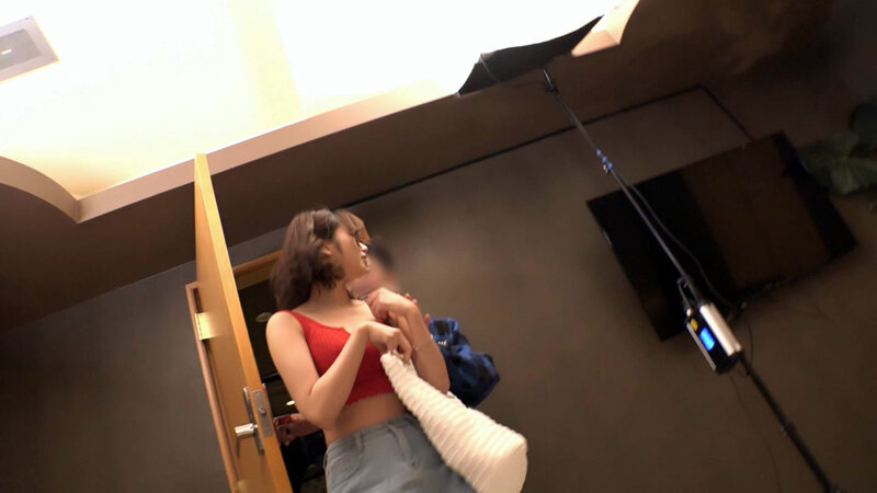 【極上P活娘ローションましましヌルテカSEX！】【もちろん生で味わう健康的美ボディ！】【ローションよりヌルヌルの美少女のアソコにテイクオフ！】健康的美ボディの美少女なのに…欲に忠実？オジチン欲情不可避の不健全えちえちボディのP娘と生挿入ランデブー2NN 前田美波 サンプル 1