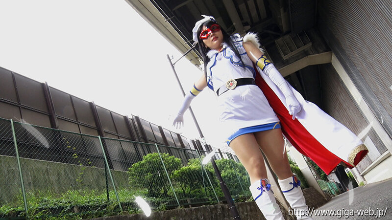 高飛車ヒロイン命乞い ～無様戦闘員堕ち～ 美魔女仮面フォンテーヌ 最上一花 サンプル 3