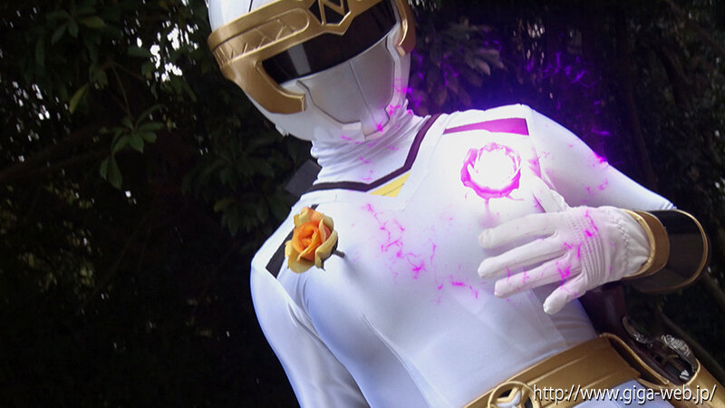 スーパーヒロイン危機一髪！！Vol.97 光忍戦隊シノビンジャー シノビホワイト 上白美央 サンプル 8