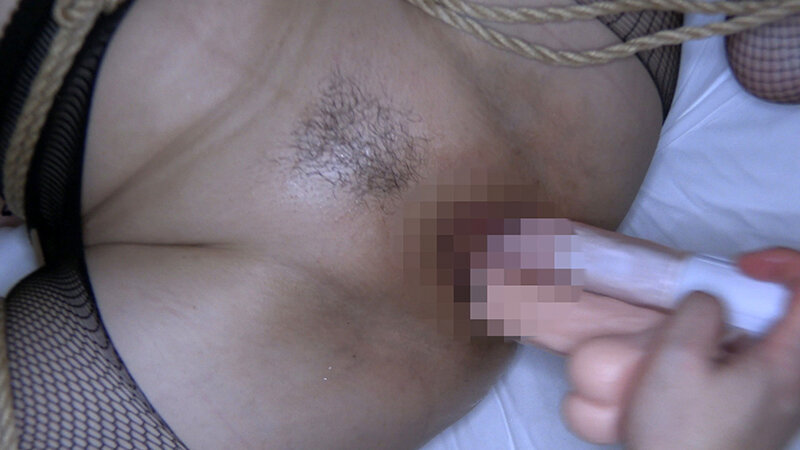 拡張調教される巨乳の美人妻（投稿ネーム◎涼子） サンプル 2