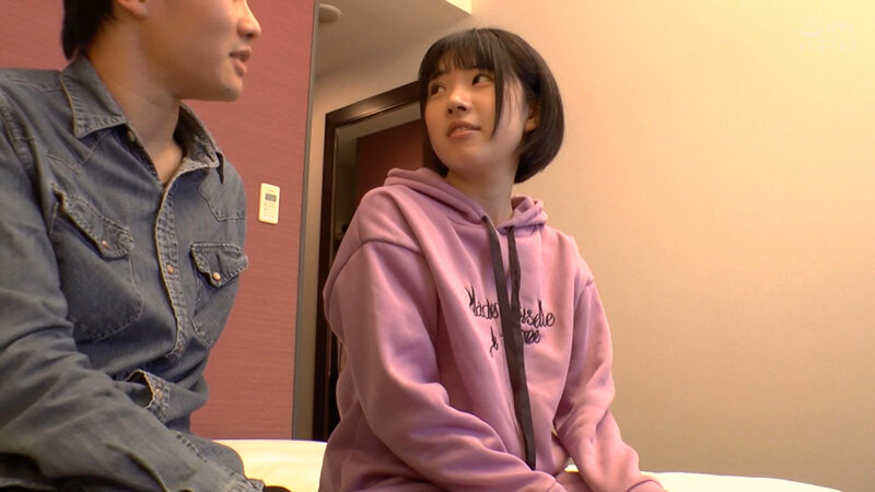 低身長146cmパイパン美少女おじさんチ○ポでドM覚醒 引っ込み思案で引きこもり…【個人撮影】ちっぱい・喘ぎ声◎・中出し ひかる 皆月ひかる サンプル 1