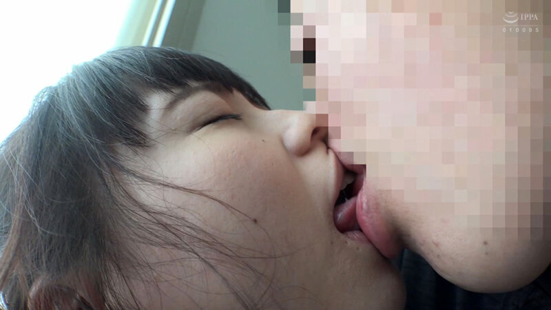 いじめられっ子の膣内におじさん精子を大量発射！！健気な喘ぎ声◎【個人撮影】発育途中・イラマチオ・種付けプレス ちはる 桜井千春 サンプル 3