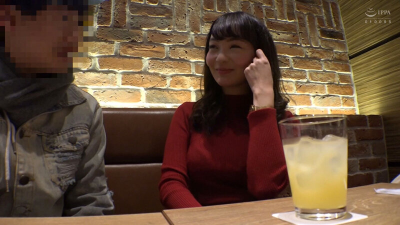 甘い喘ぎ声→絶叫 べろちゅー大好きヨダレ◎電マで∞絶頂 色白ムチ尻 ここな 若杉心南 サンプル 1