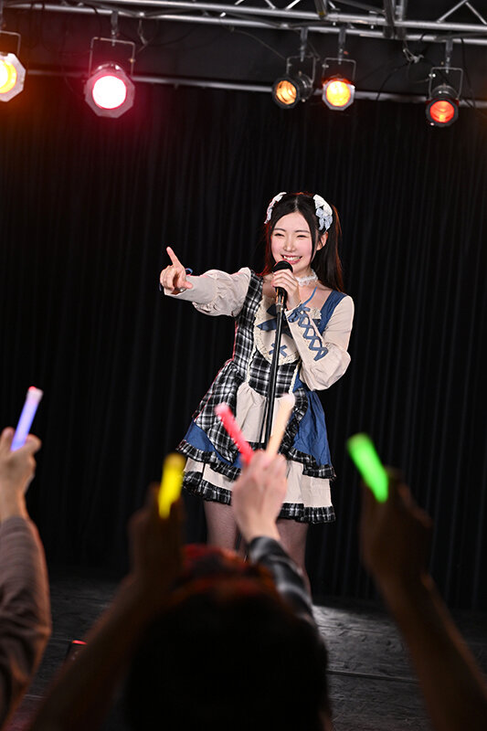 裏切られた気持ち キモヲタファンに肉便器にされた清楚系人気アイドル 皆月ひかる サンプル 2