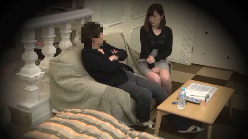 逆らえない美乳女性に無理やり中出し…！ サンプル 1