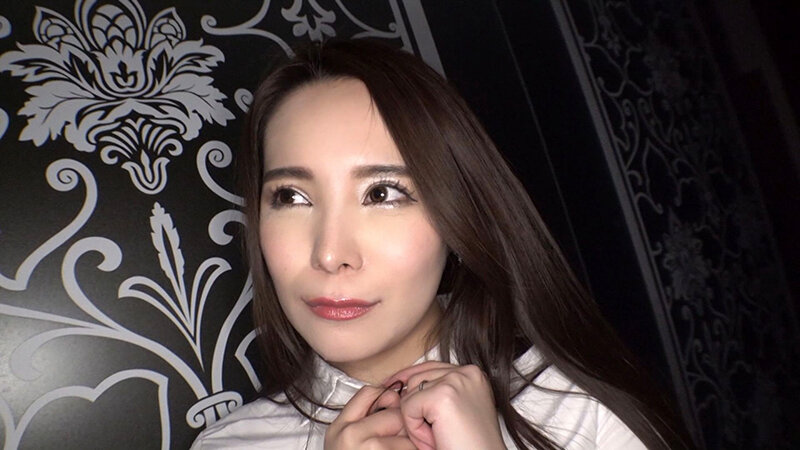 全部脱ぐよりエロい…素肌に白シャツ姿の彼女とエッチ サンプル 1