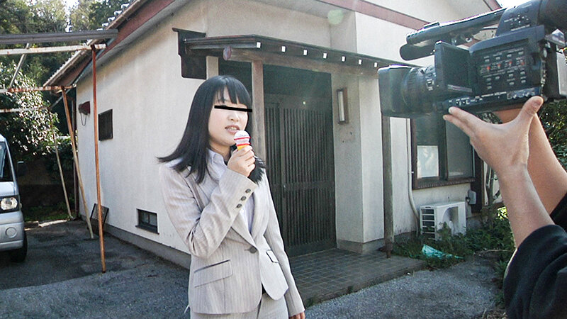 お蔵入り放送事故流出！お漏らし地方女子リポーター サンプル 6