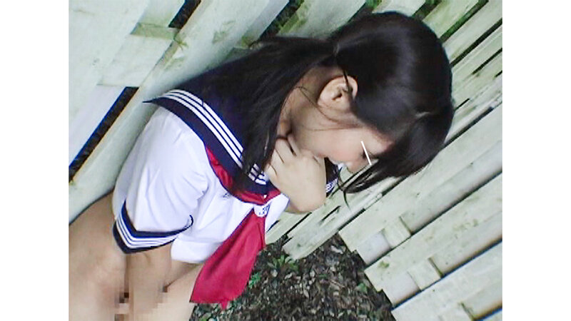 尾行盗撮！隣りの制服女子がオナニー中毒な件 サンプル 8