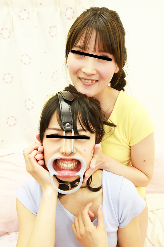 その顔、反則。ぶっ飛んだフェイス。歪み思想なビアンたち。 サンプル 11