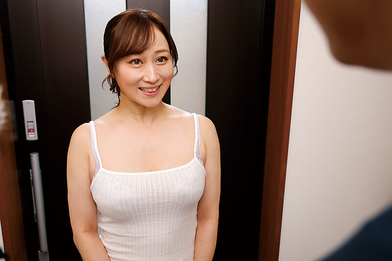 噂の引っ越し業者は巨乳でプリプリお尻のピタパンお姉さん 川上ゆう サンプル 1