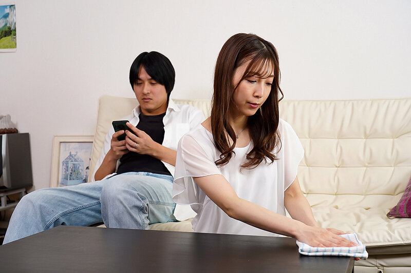 義父との同居で終わりを告げた、私の幸せな結婚生活 今井栞菜 サンプル 1