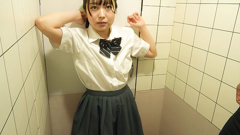 フェラチオ優等生 女子〇生初めての口内射精アルバイト かな サンプル 3