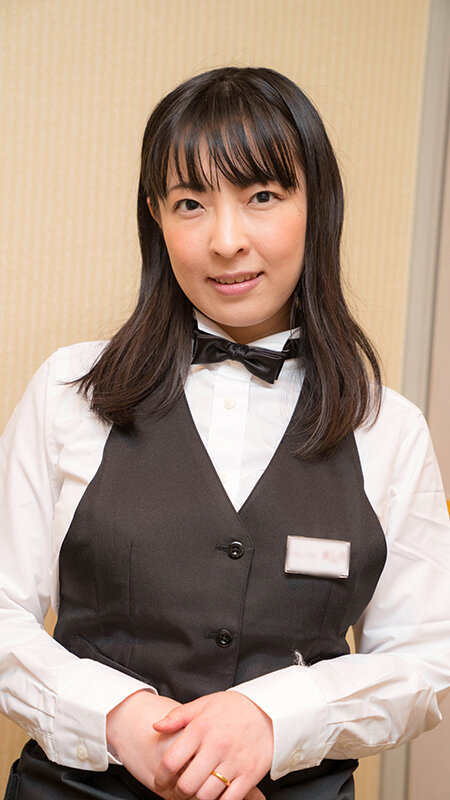 あなた誤解してますよ！黒髪清楚な人妻って、実は隠れヤリマンだったりします。。。清楚系エロギャップ最強説！ 12人240分8 サンプル 9